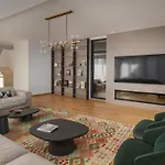 Kuk Oaza マカルスカ